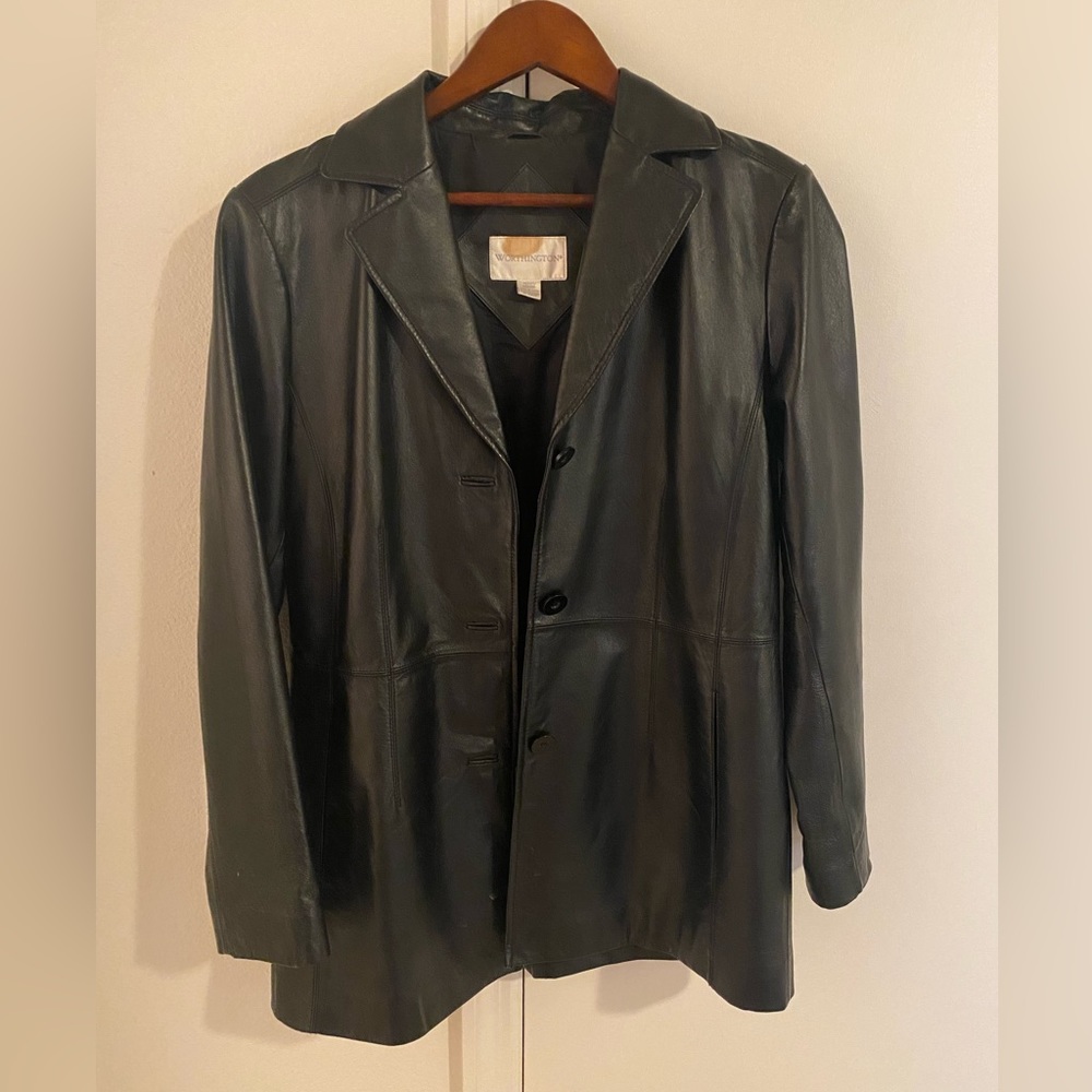 Women’s leather jacket